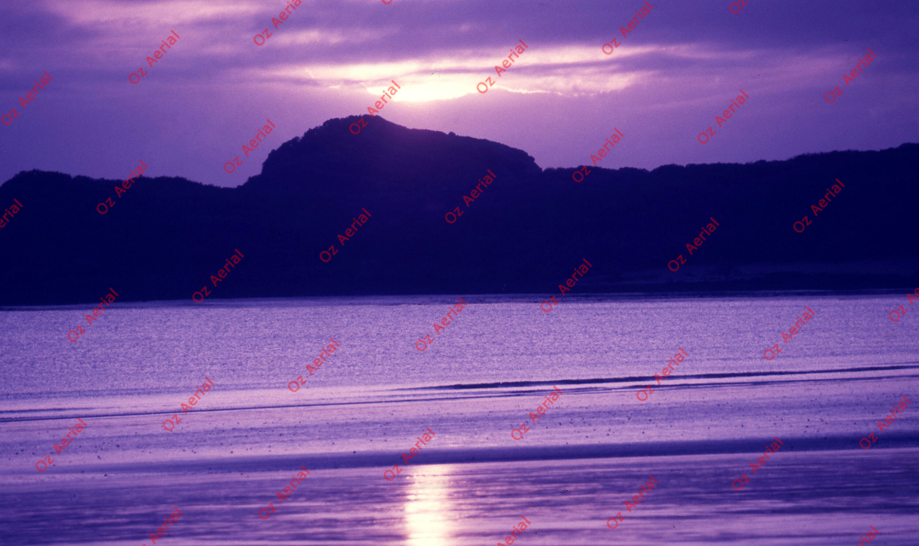 Islands in the Sun  –  6095df2fcd43d_g78.jpg